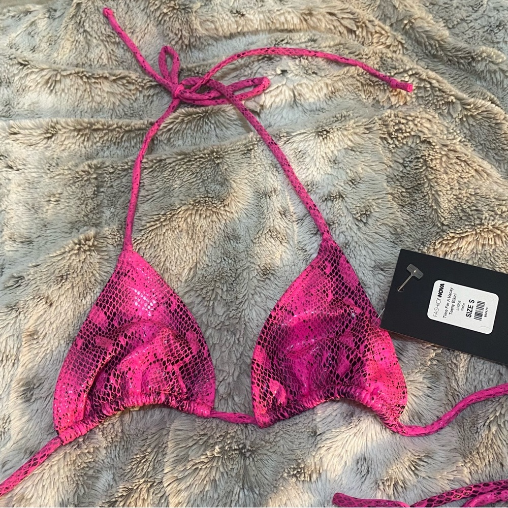 Fashion Nova neon pink snakeskin bikini